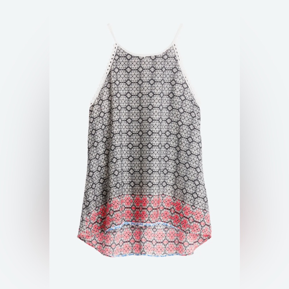 Le Lis Black and White Geometric Tank Top